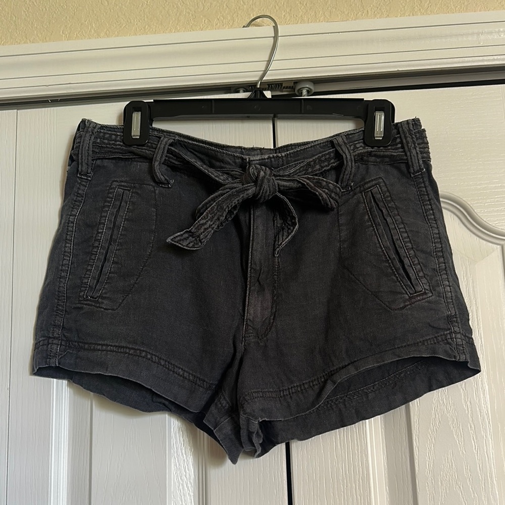 American Eagle Women's Black Denim Shorts